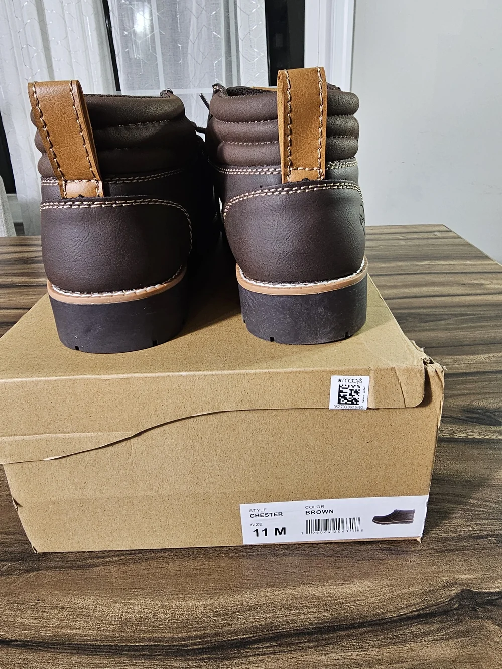Weatherproof Men’s Dark Brown Leather Chukka Boots with Tan Pull Tabs